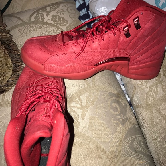 Jordan Shoes - Red 12s